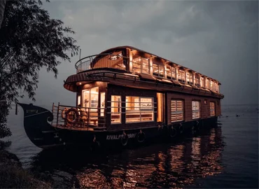 Venice Premium Houseboats